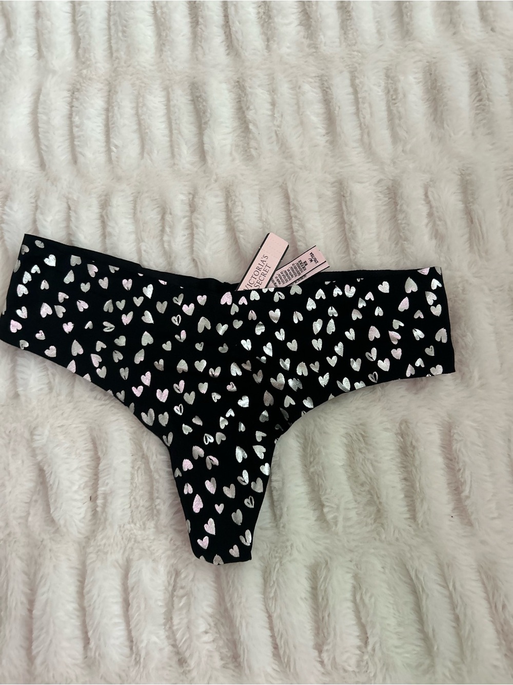 Victoria's Secret Pink Black Heart-Print Thong